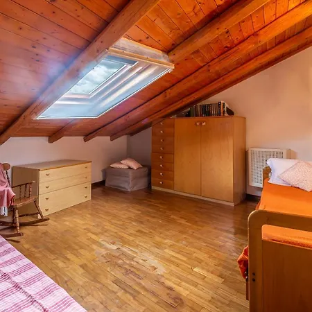 Holiday home Casa Palombara Rosciolo